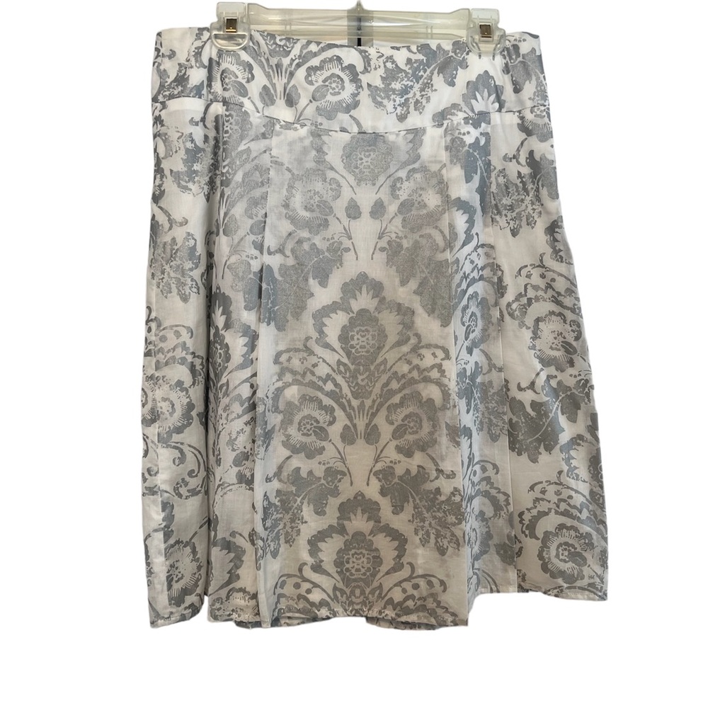 Ann Taylor Loft Metallic Pleated Skirt (Size 6)